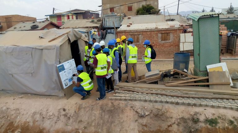 244973741_657989345148798_6082403601075100600_n