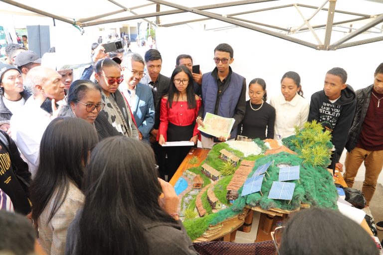 539985009_1240490684758927_3775365518485082316_n